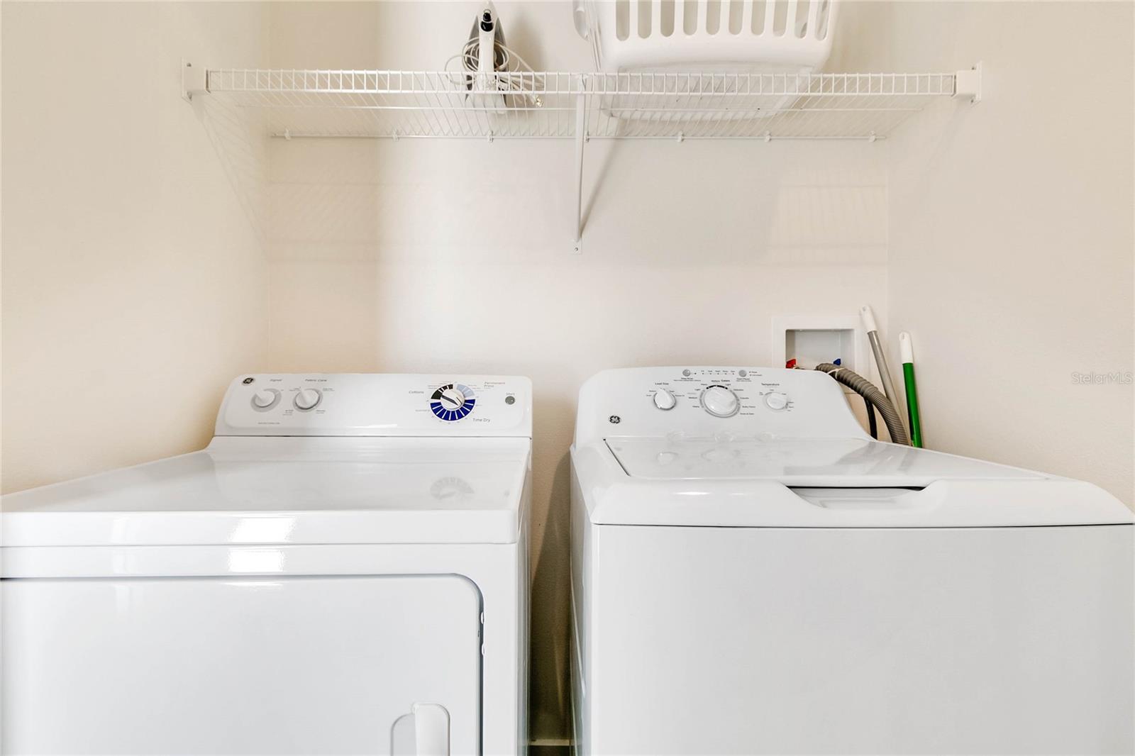 Image 13 of 31 For 2718 Corvette Lane