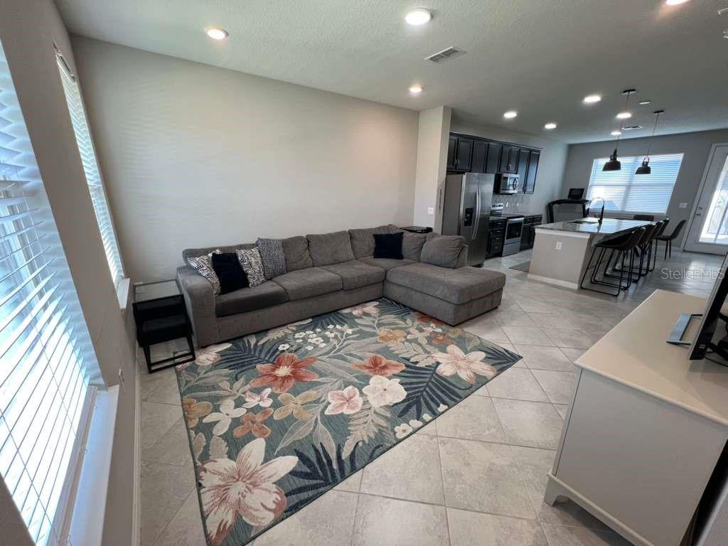 Image 10 of 40 For 2663 Mead Avenue