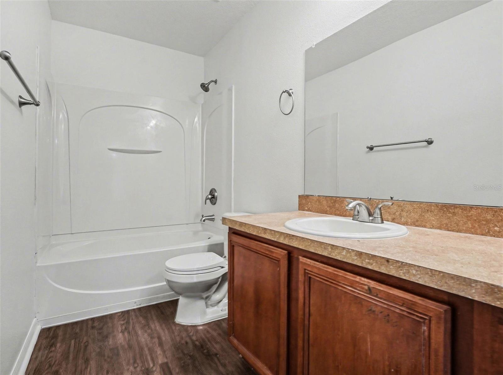 Image 12 of 27 For 15260 Perdido Drive