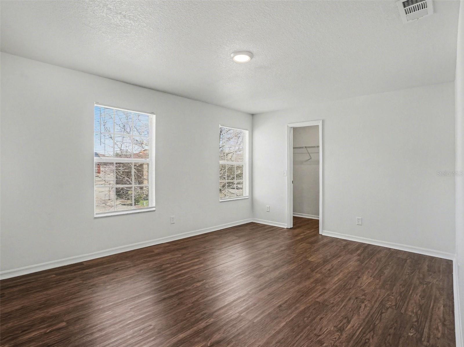 Image 8 of 27 For 15260 Perdido Drive