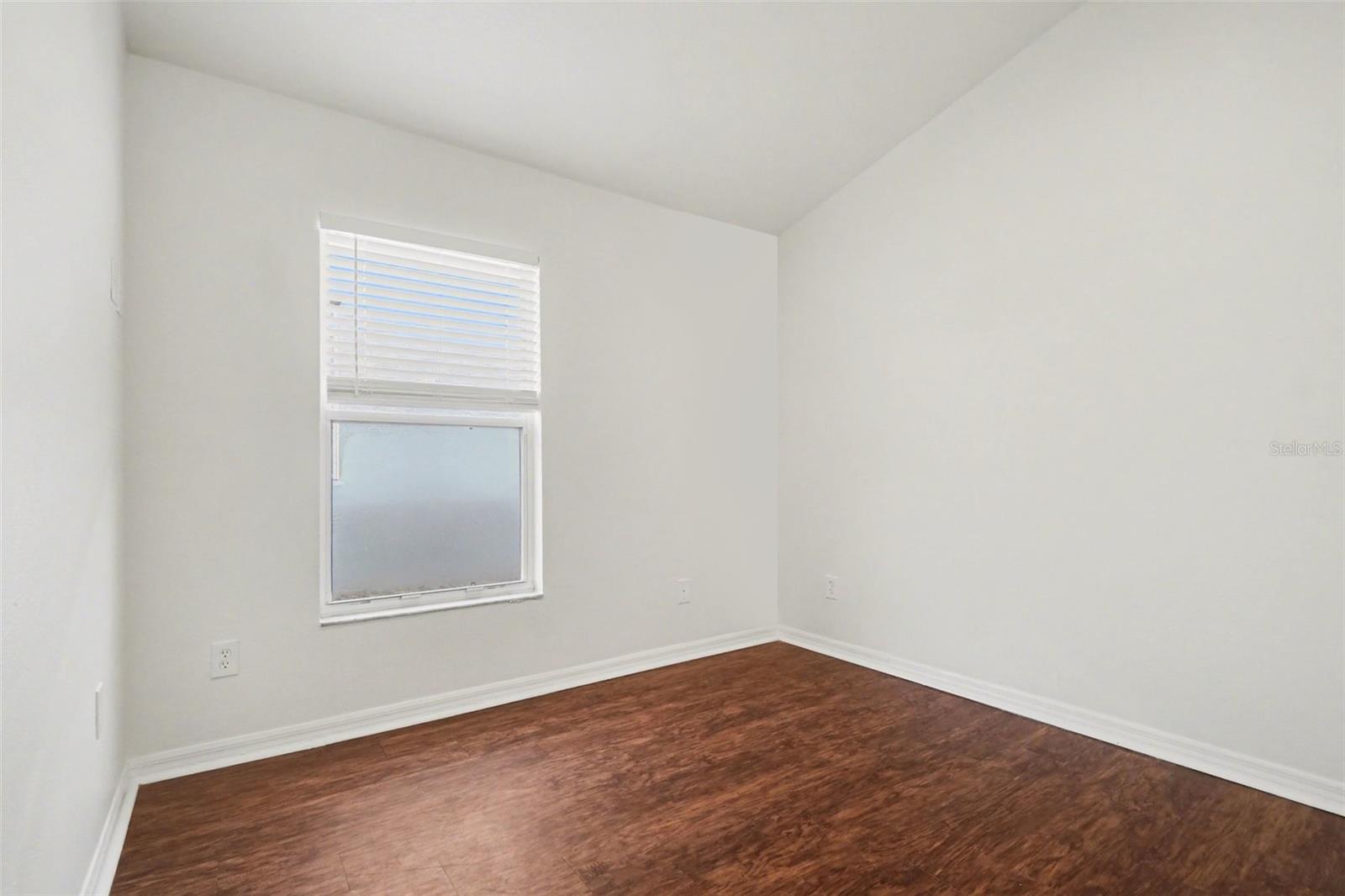 Image 15 of 15 For 2600 Deck Avenue