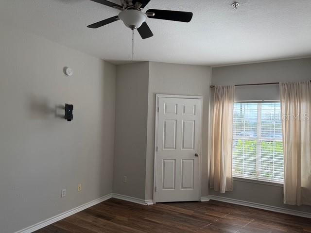 Image 16 of 26 For 4306 Bayside Village Drive 102