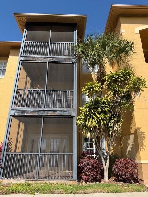 Image 3 of 26 For 4306 Bayside Village Drive 102