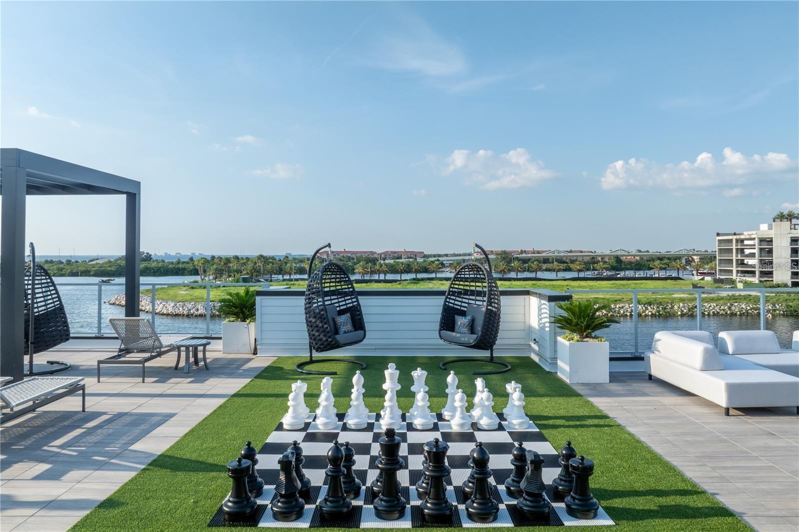 Image 21 of 68 For 5127 Tyson Avenue Th2