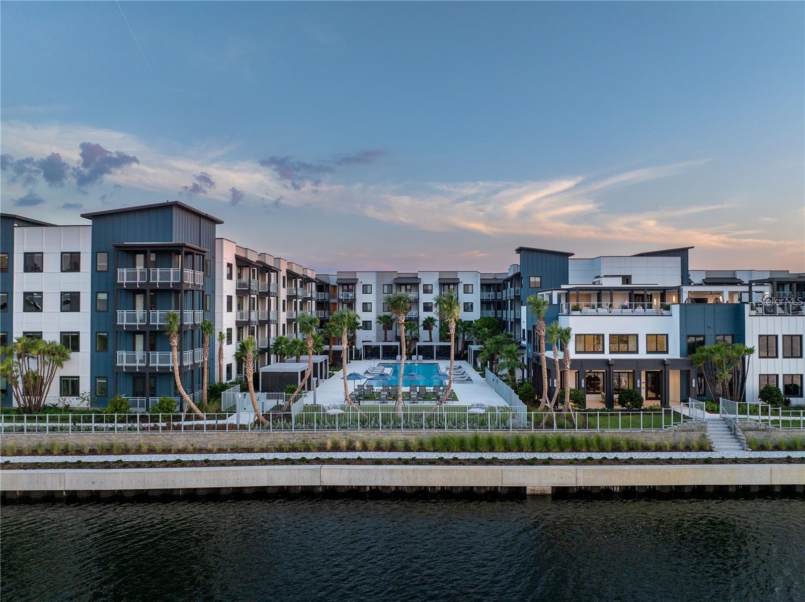 Image 34 of 68 For 5127 Tyson Avenue Th2