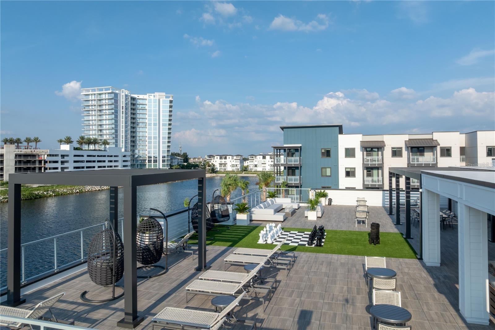 Image 20 of 68 For 5127 Tyson Avenue Th3