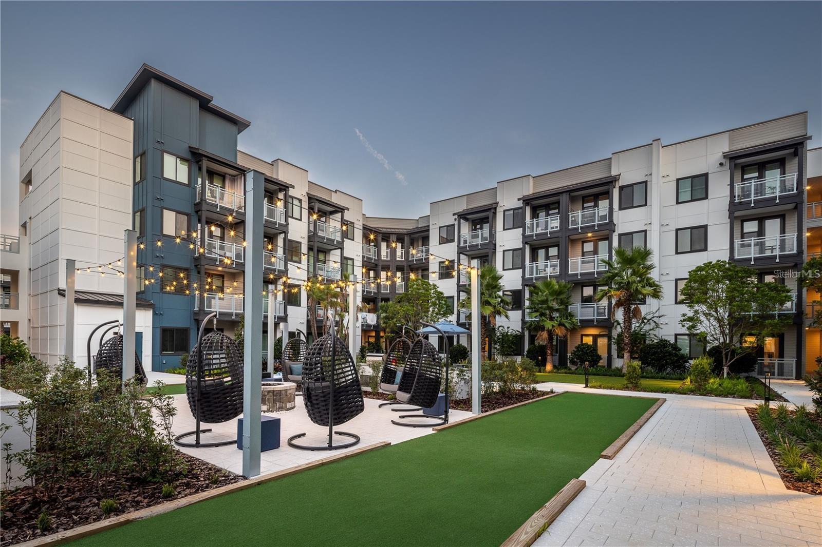 Image 28 of 68 For 5127 Tyson Avenue Th3