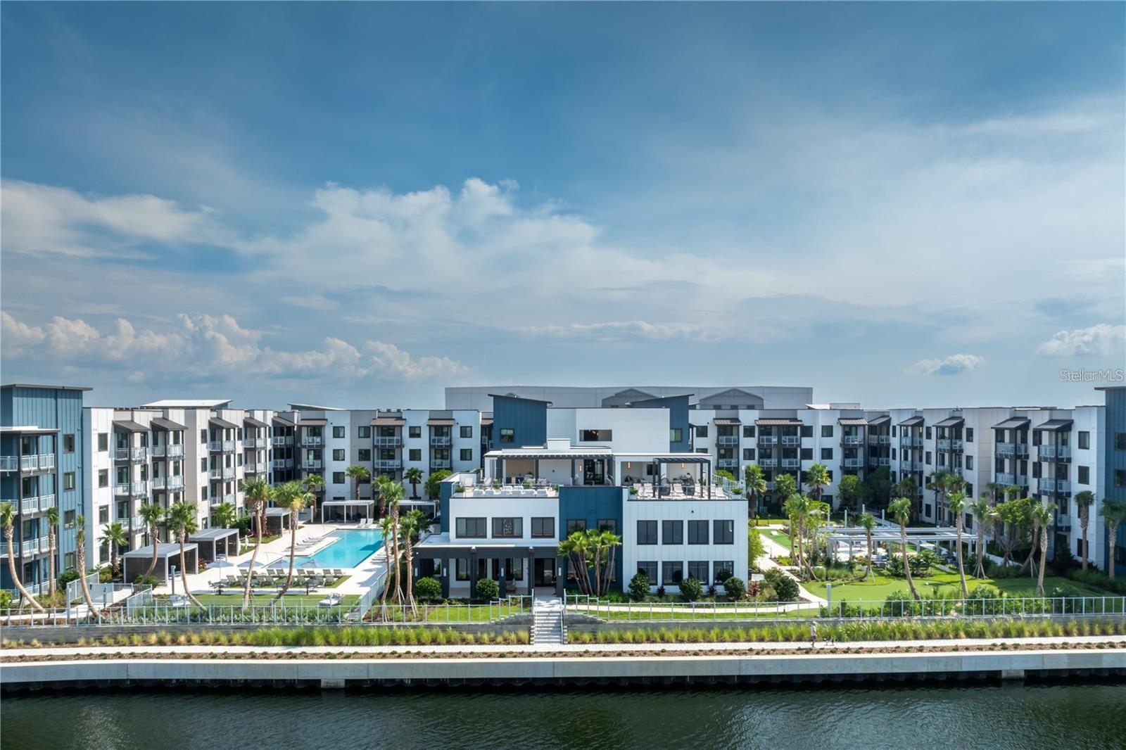 Image 33 of 68 For 5127 Tyson Avenue Th3