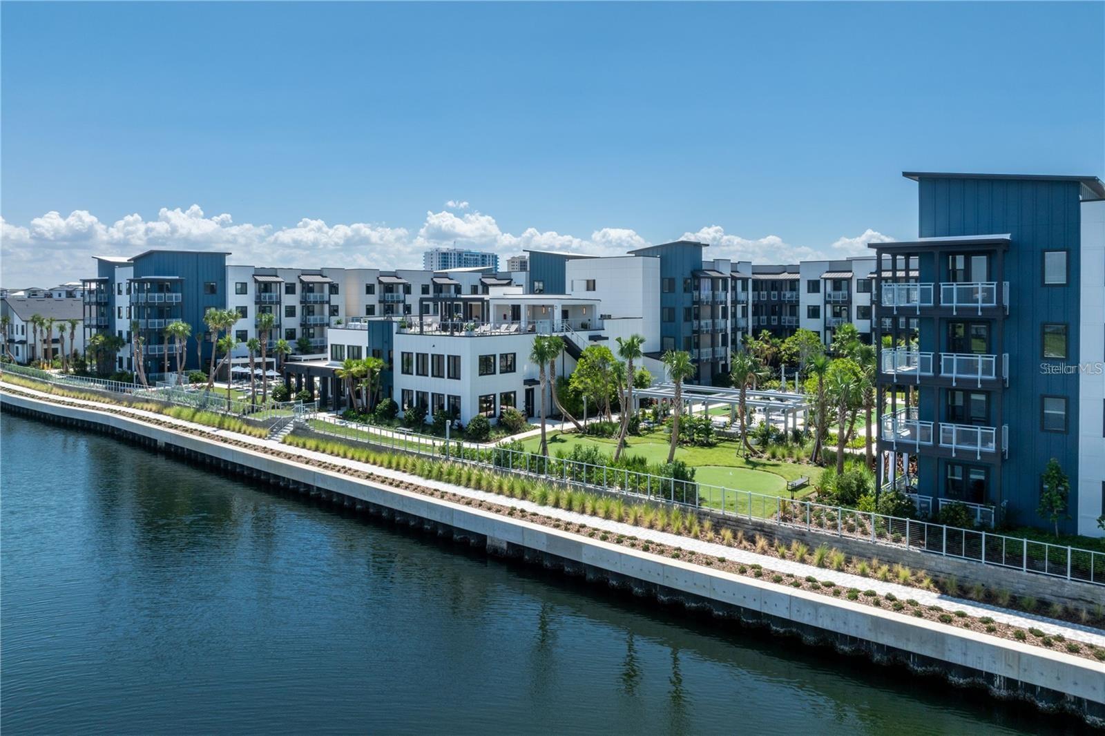 Image 36 of 68 For 5127 Tyson Avenue Th3