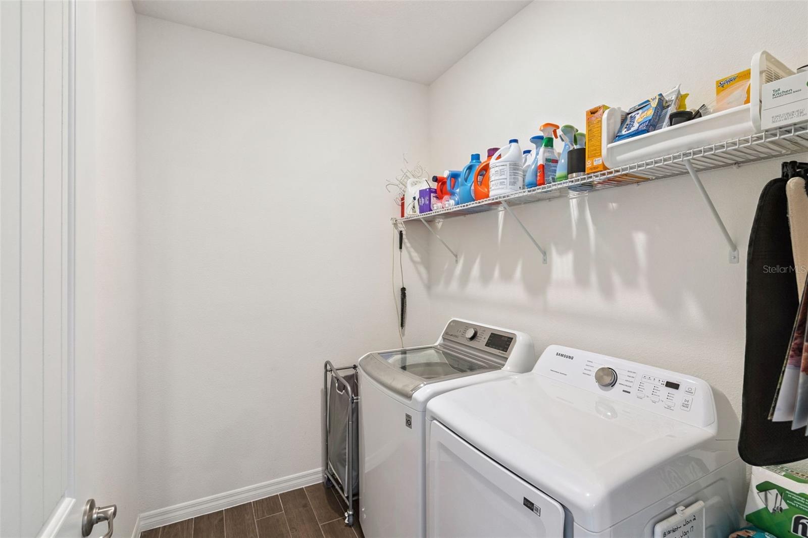 Image 21 of 75 For 17750 Blazing Star Circle