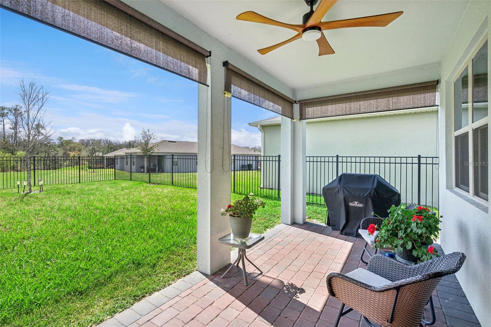 Image 29 of 75 For 17750 Blazing Star Circle