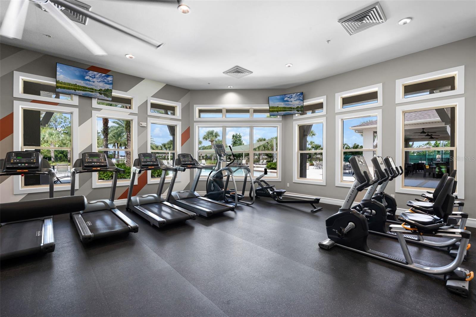 Image 56 of 75 For 17750 Blazing Star Circle