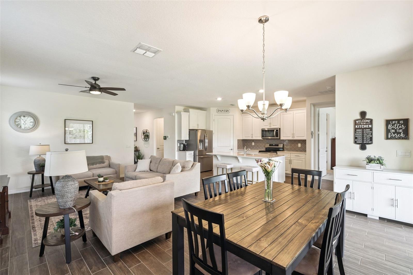 Image 7 of 75 For 17750 Blazing Star Circle