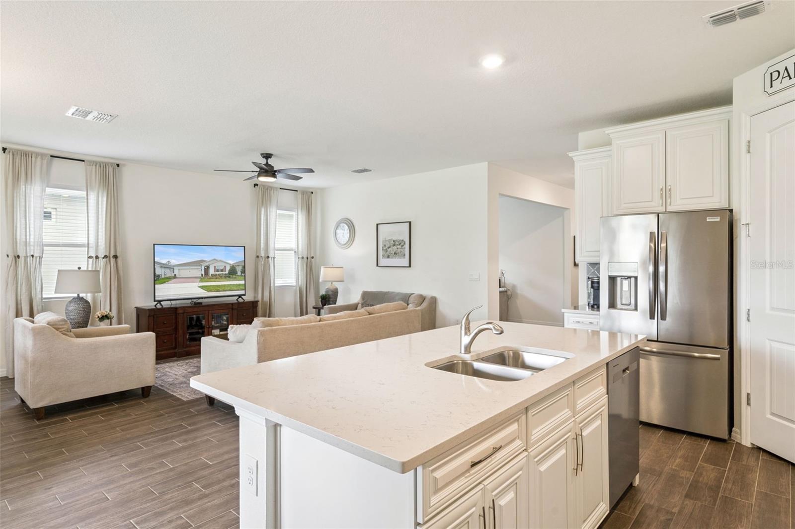 Image 9 of 75 For 17750 Blazing Star Circle