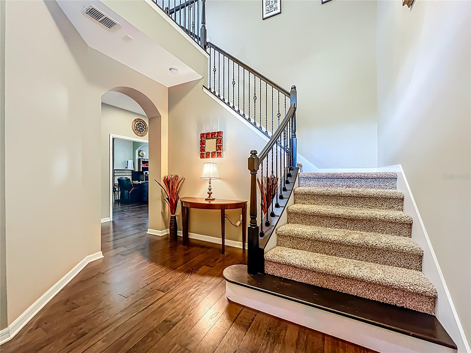 Image 21 of 43 For 10110 Armando Circle