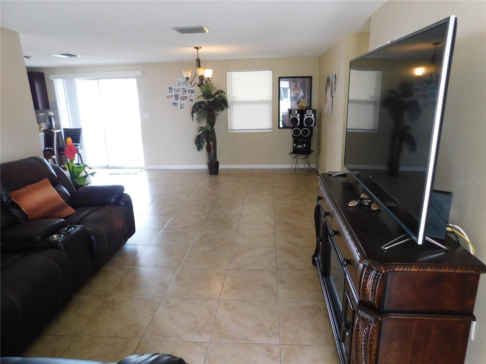 Image 4 of 19 For 3801 Darlington Road