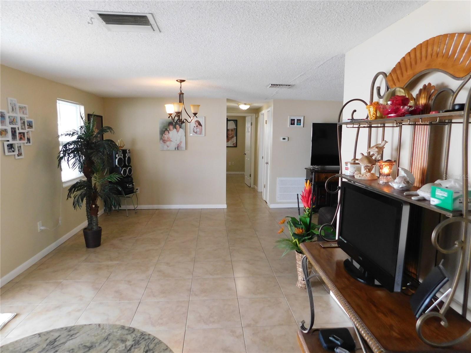 Image 6 of 19 For 3801 Darlington Road