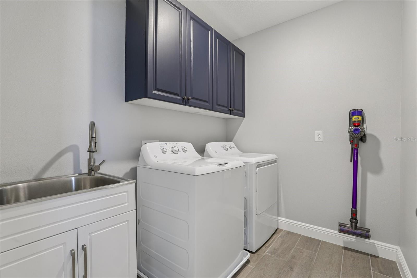 Image 26 of 55 For 8807 Sonoma Coast