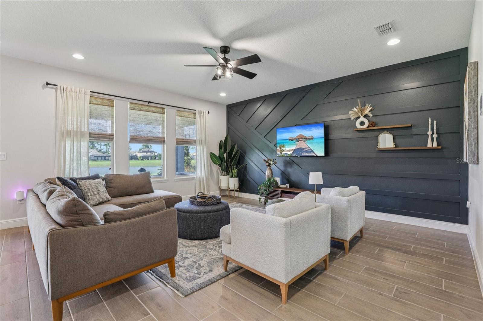 Image 8 of 55 For 8807 Sonoma Coast