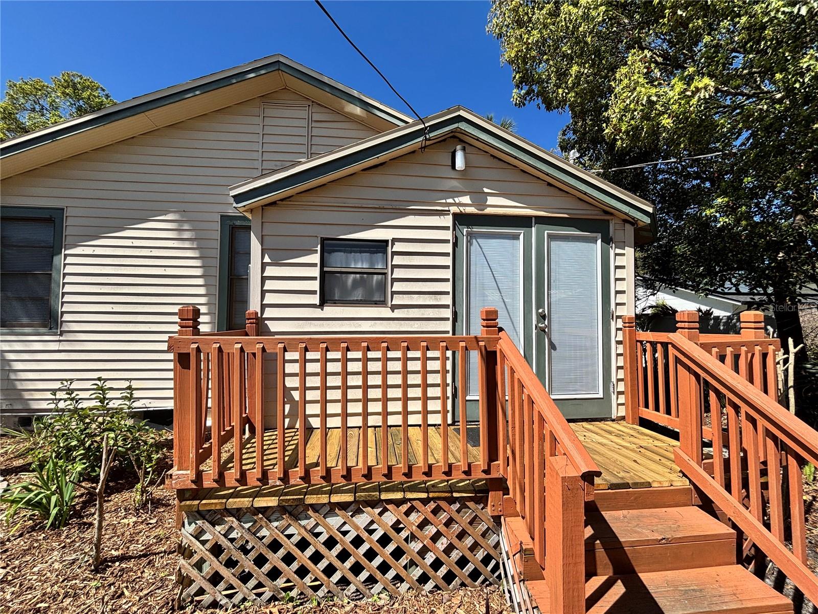 Image 42 of 63 For 211 Summerlin Avenue