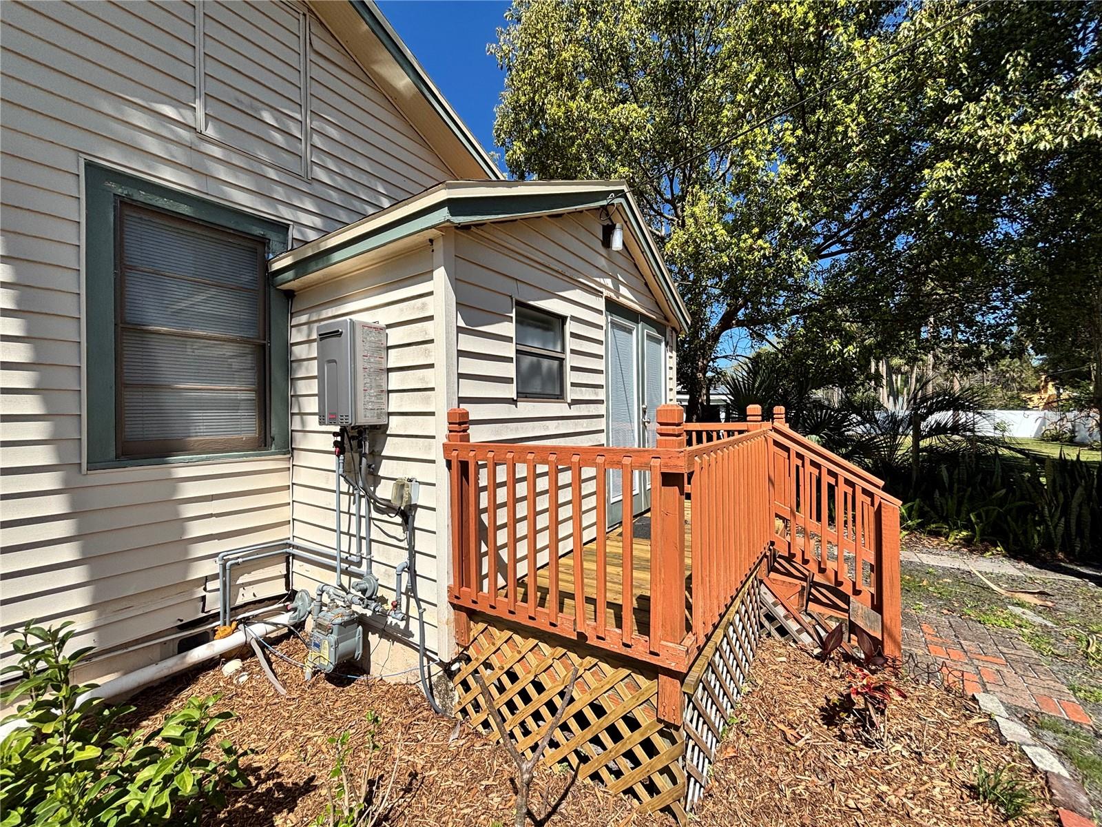 Image 43 of 63 For 211 Summerlin Avenue