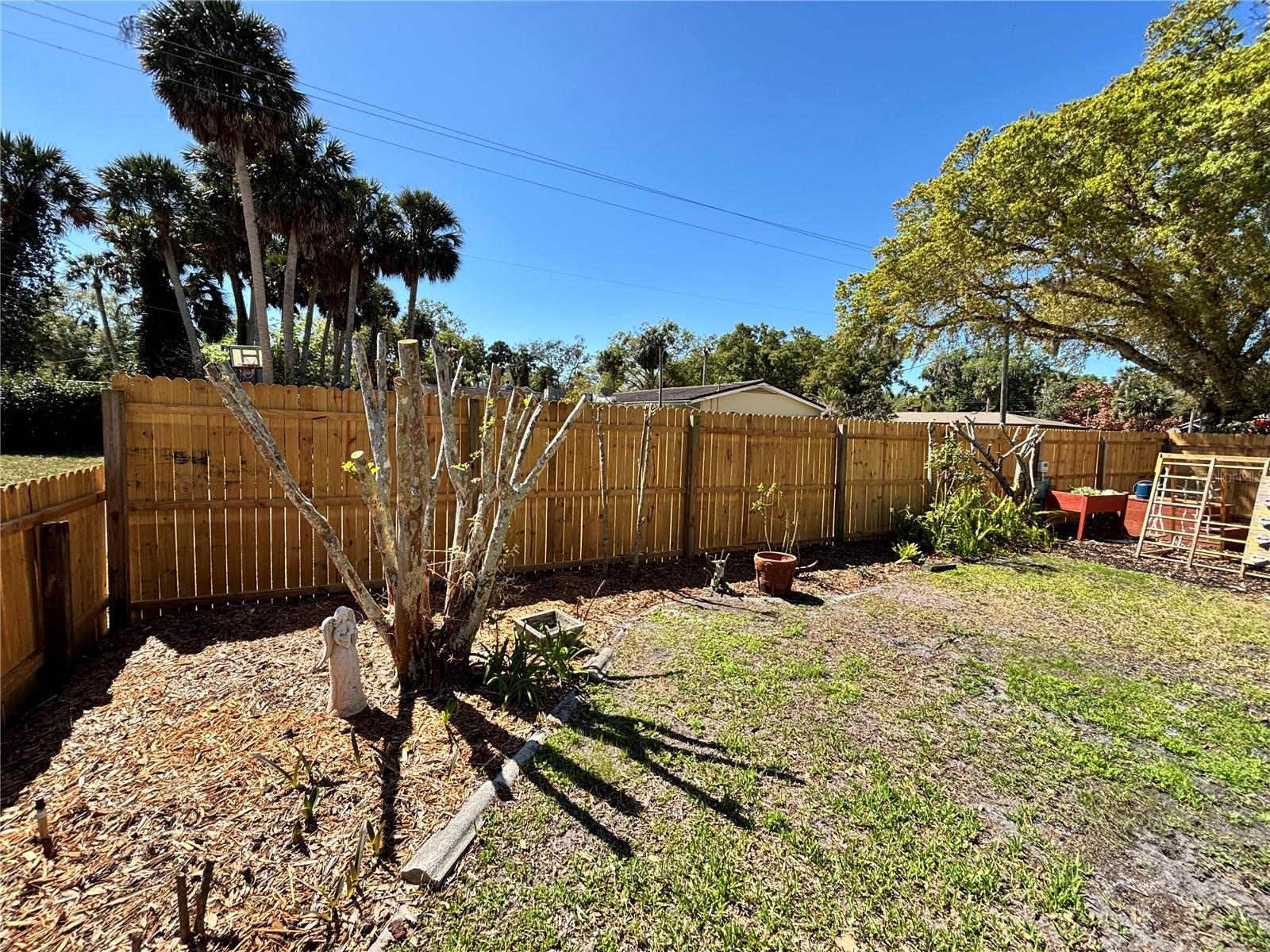 Image 52 of 63 For 211 Summerlin Avenue