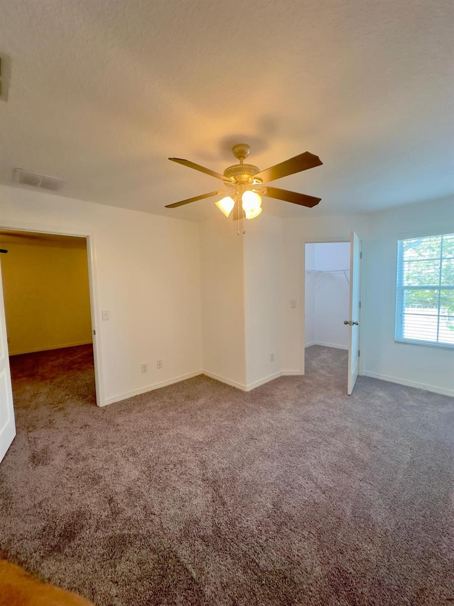 Image 18 of 32 For 1335 Priory Circle