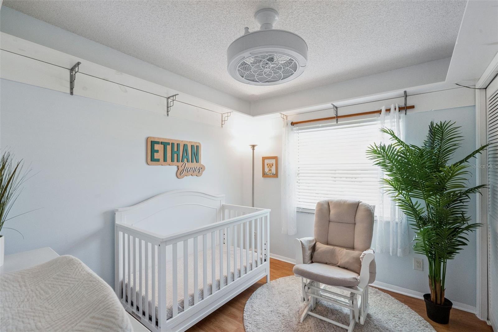 Image 18 of 31 For 7904 Dimal Court