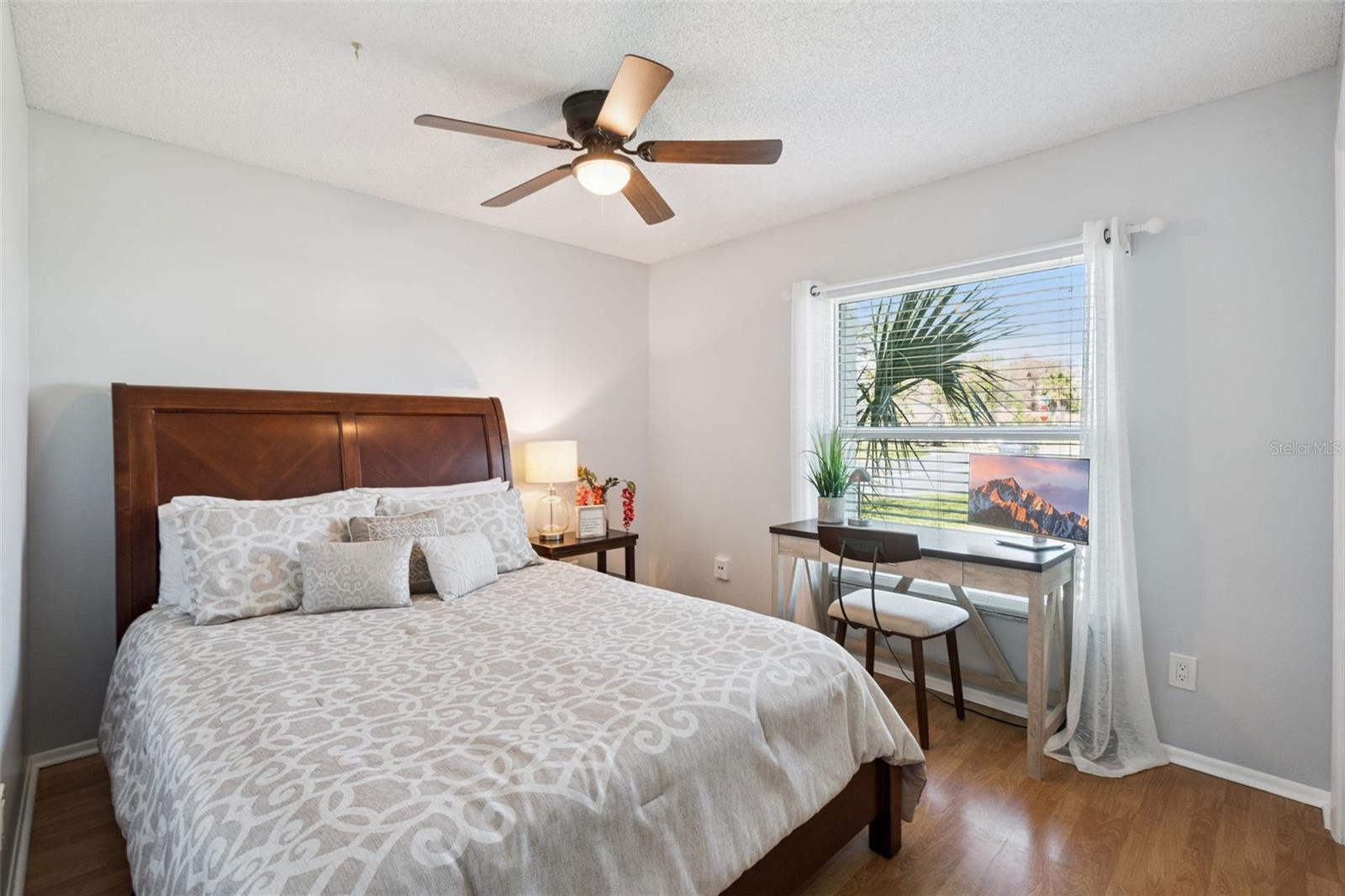 Image 20 of 31 For 7904 Dimal Court