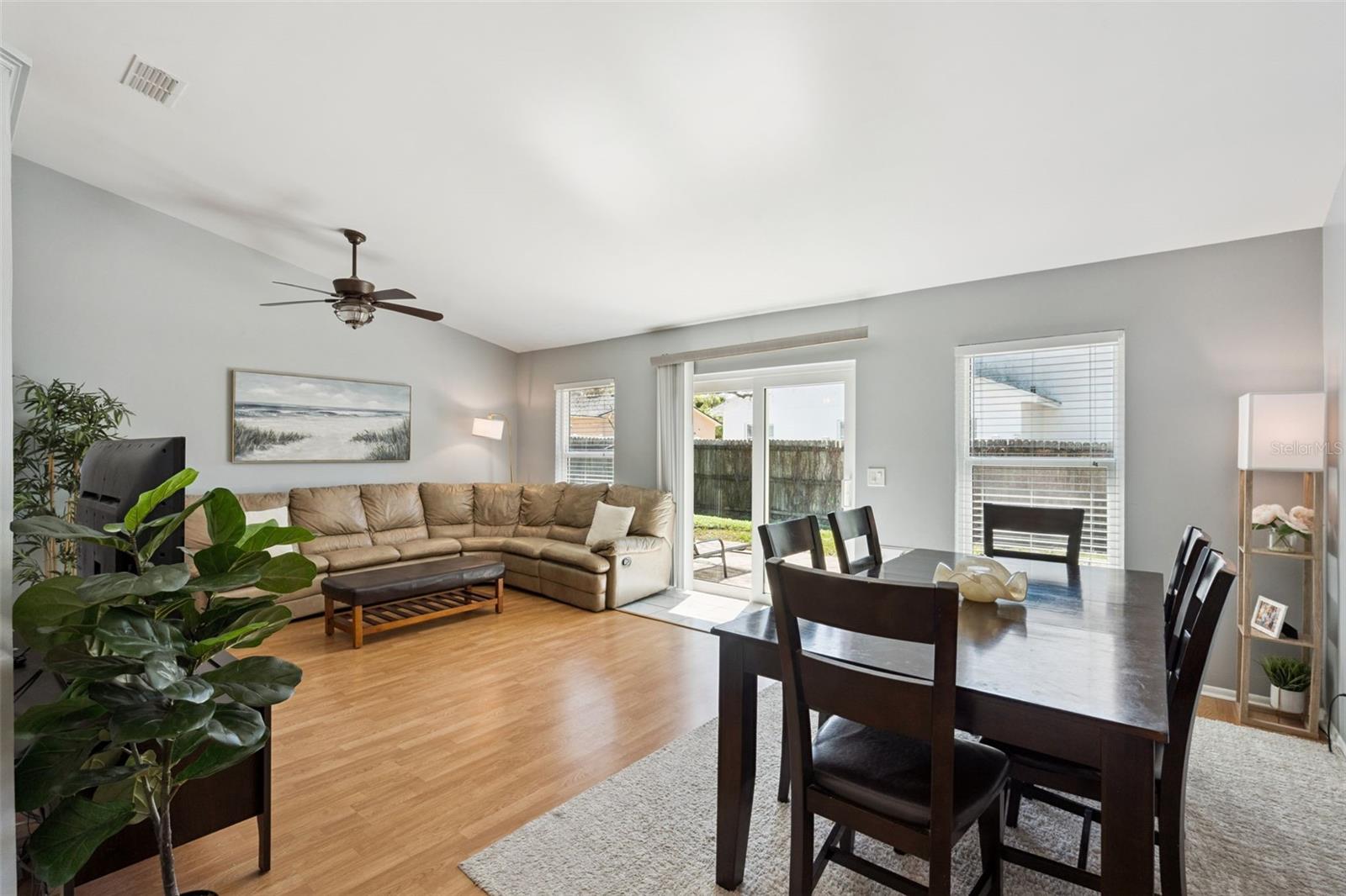 Image 3 of 31 For 7904 Dimal Court