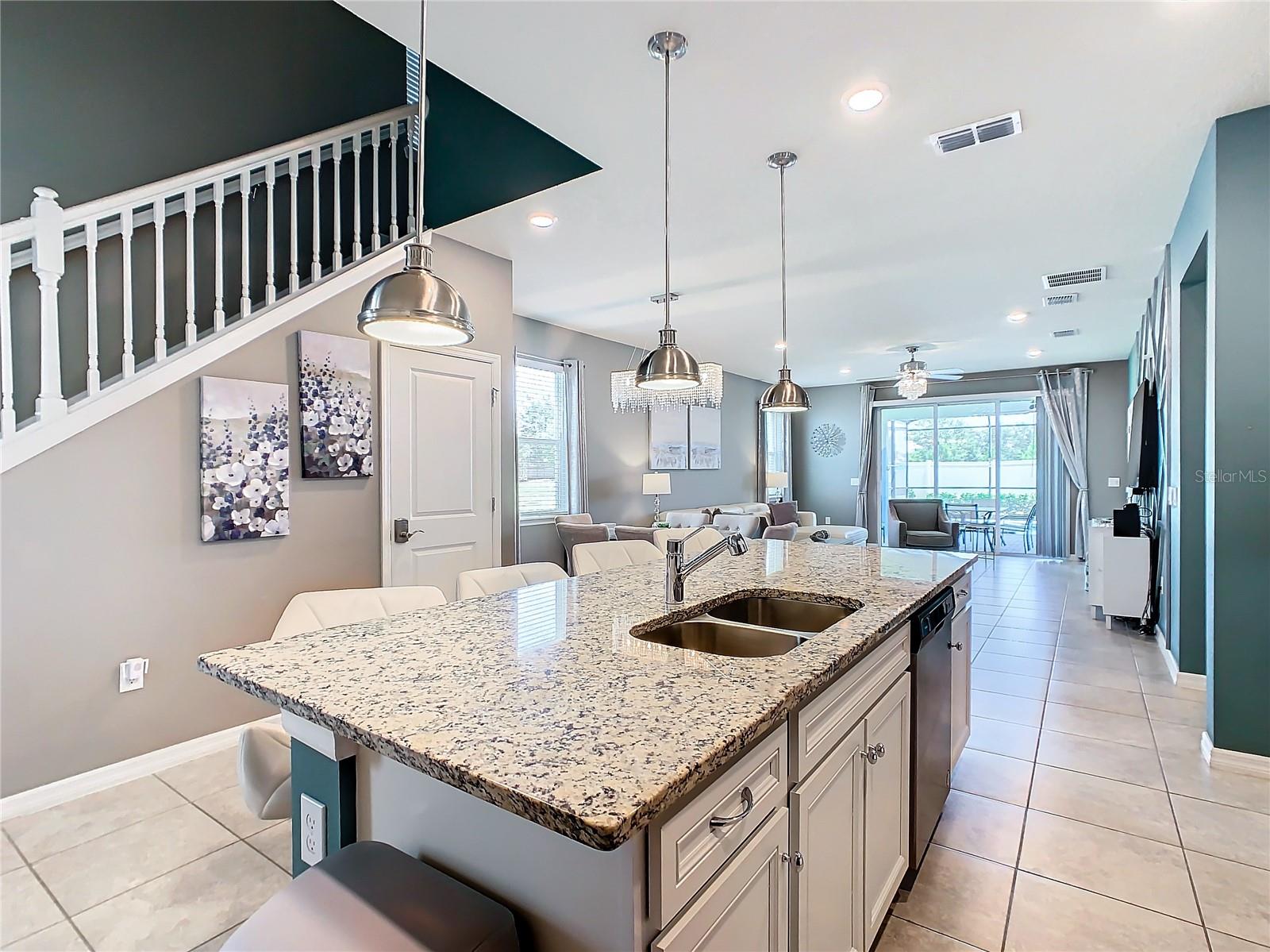 Image 17 of 58 For 3401 Lilac Way