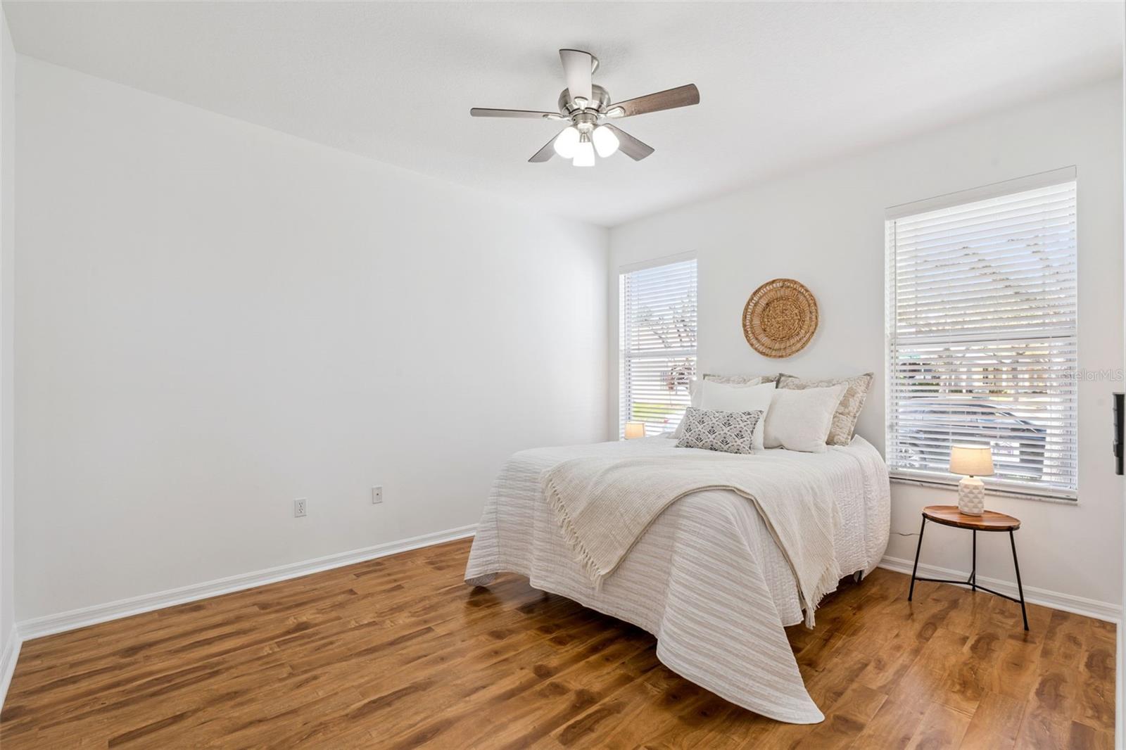 Image 11 of 29 For 14640 Golden Rain Tree Boulevard