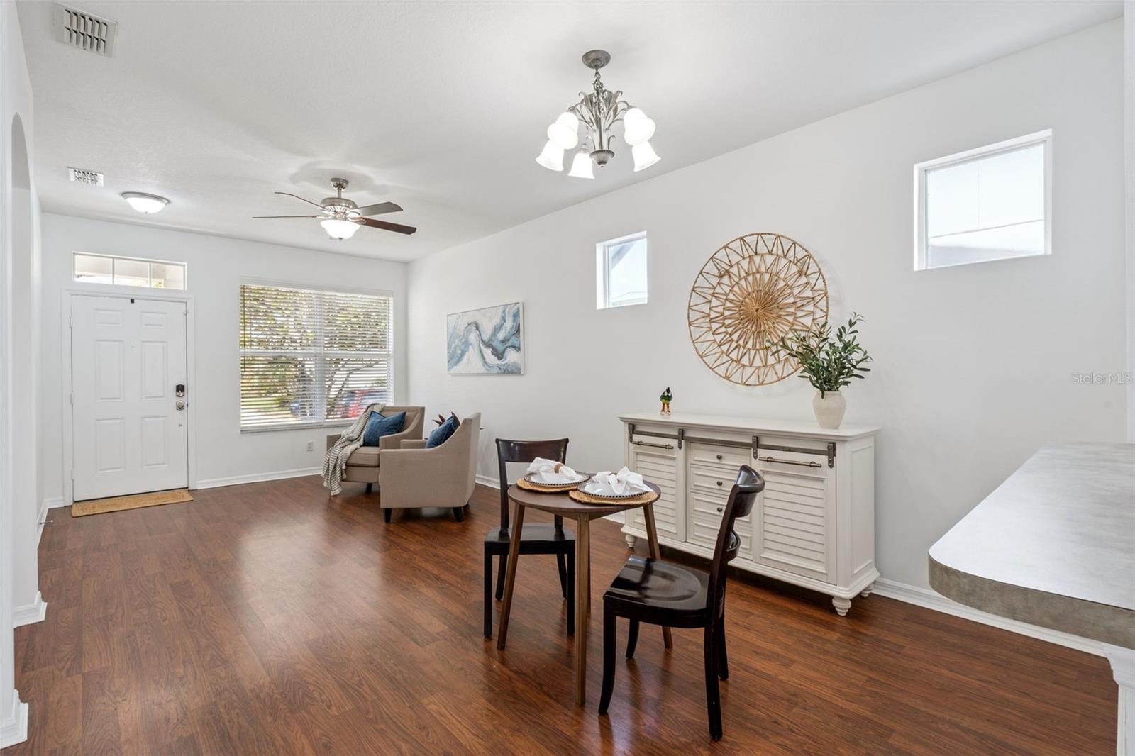 Image 4 of 29 For 14640 Golden Rain Tree Boulevard