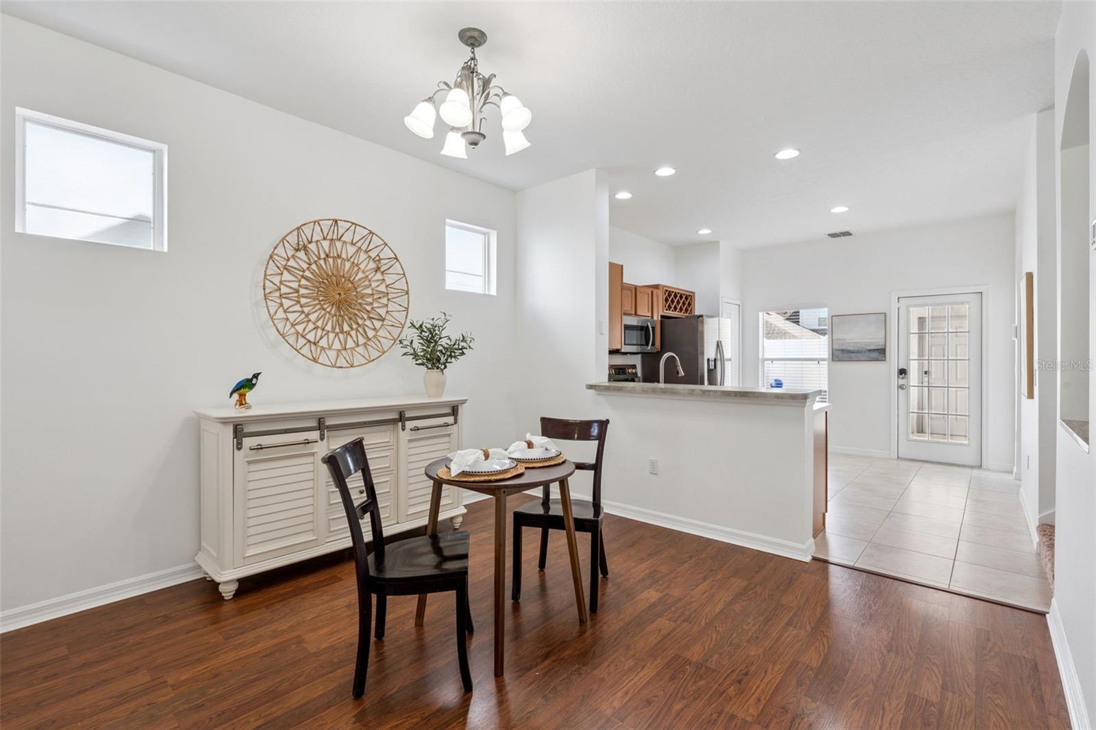 Image 5 of 29 For 14640 Golden Rain Tree Boulevard