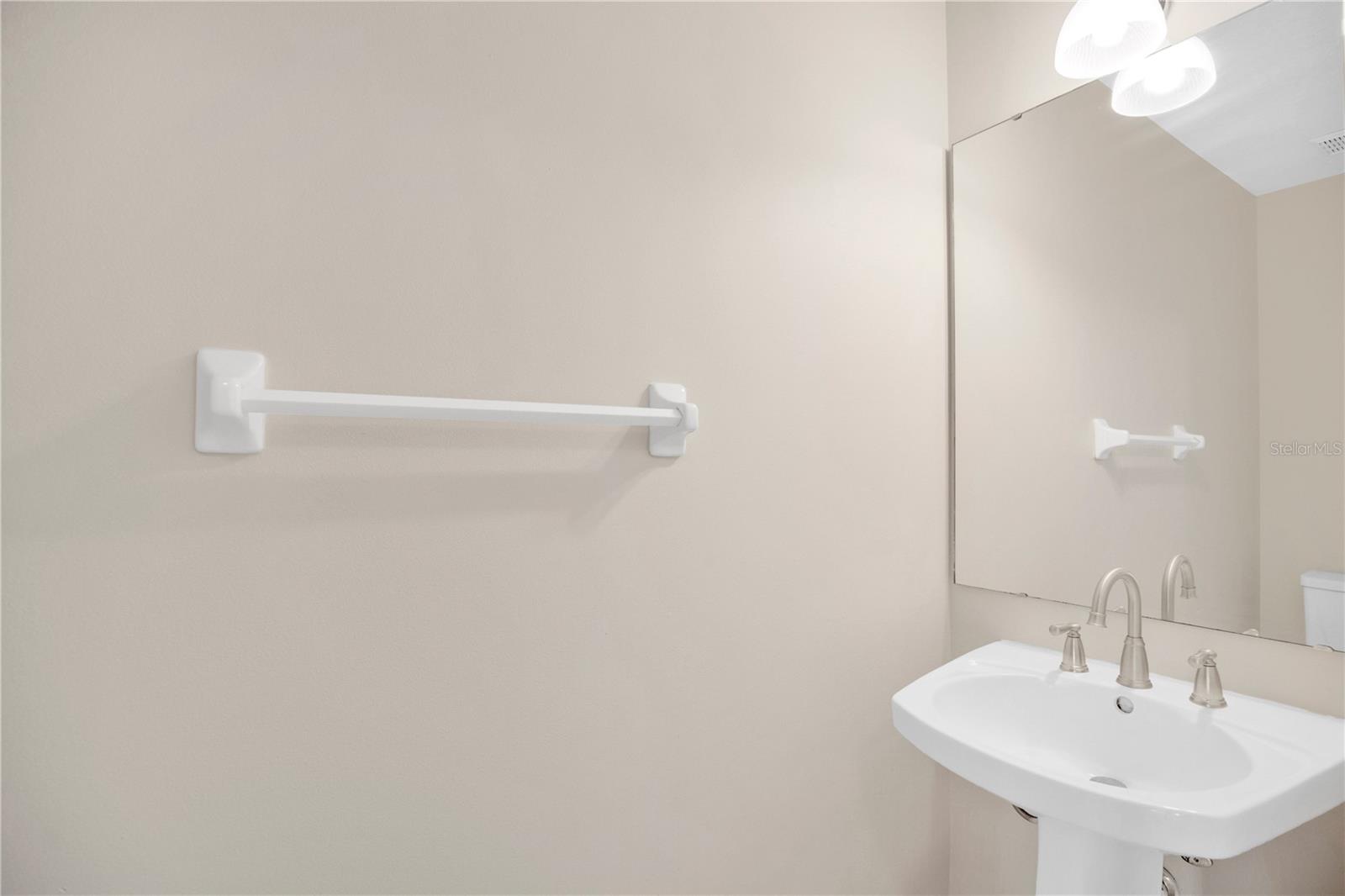 Image 13 of 33 For 13538 Fordwell Drive