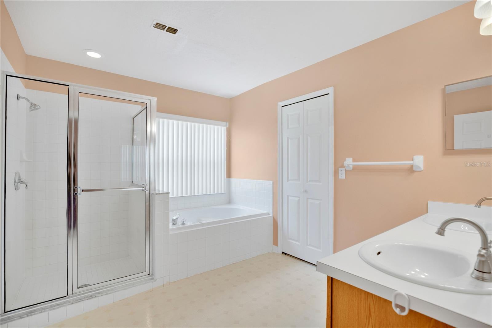 Image 17 of 33 For 13538 Fordwell Drive