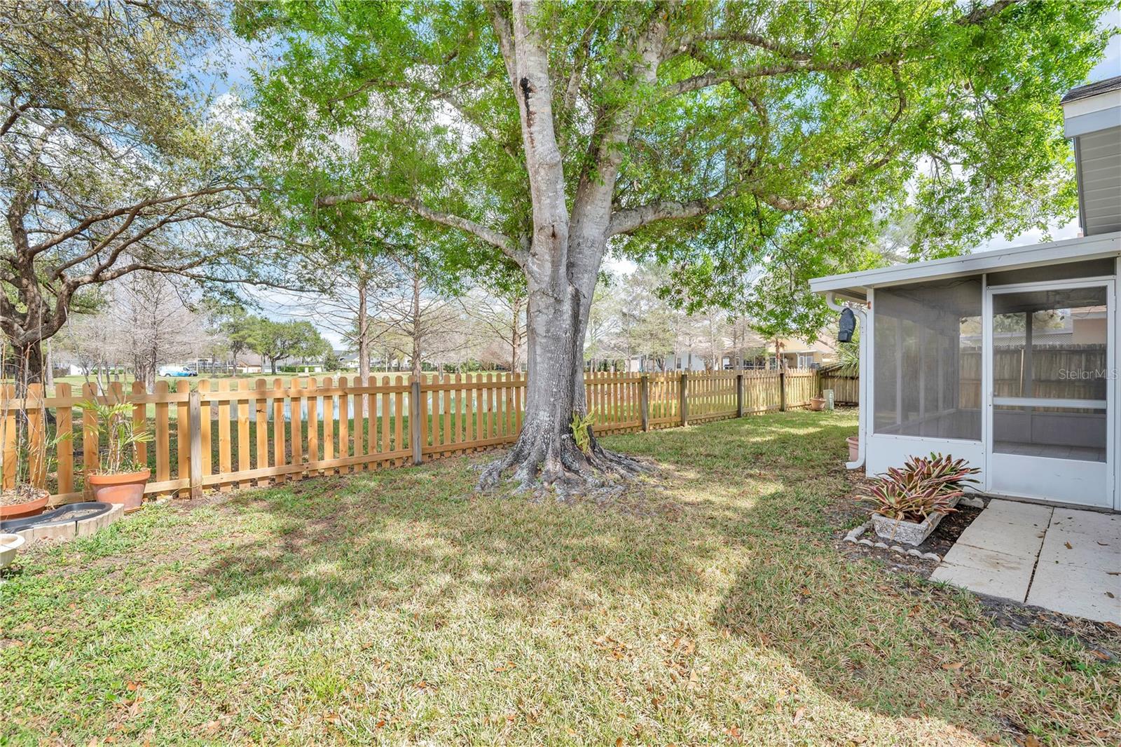 Image 25 of 33 For 13538 Fordwell Drive