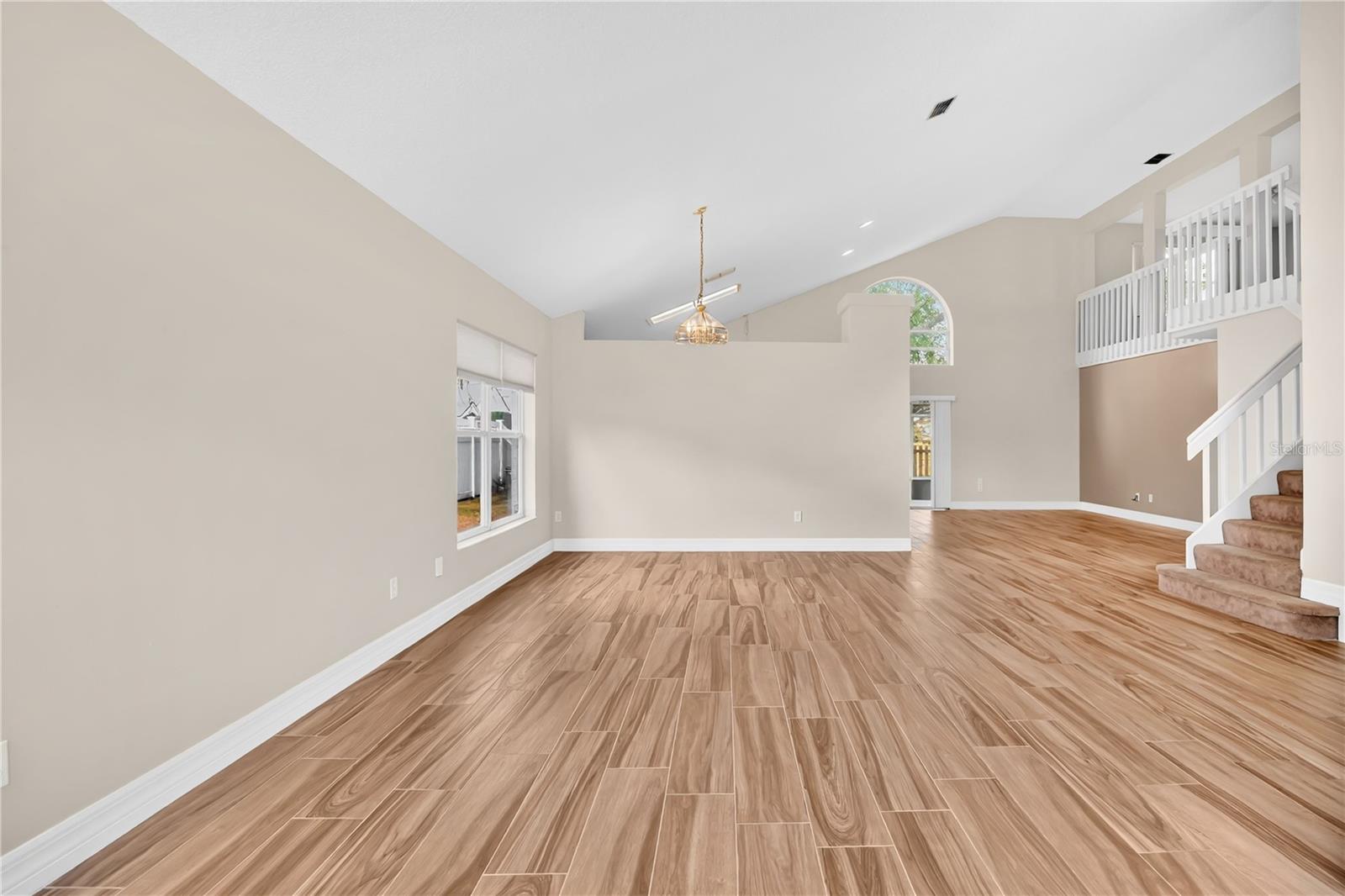 Image 4 of 33 For 13538 Fordwell Drive