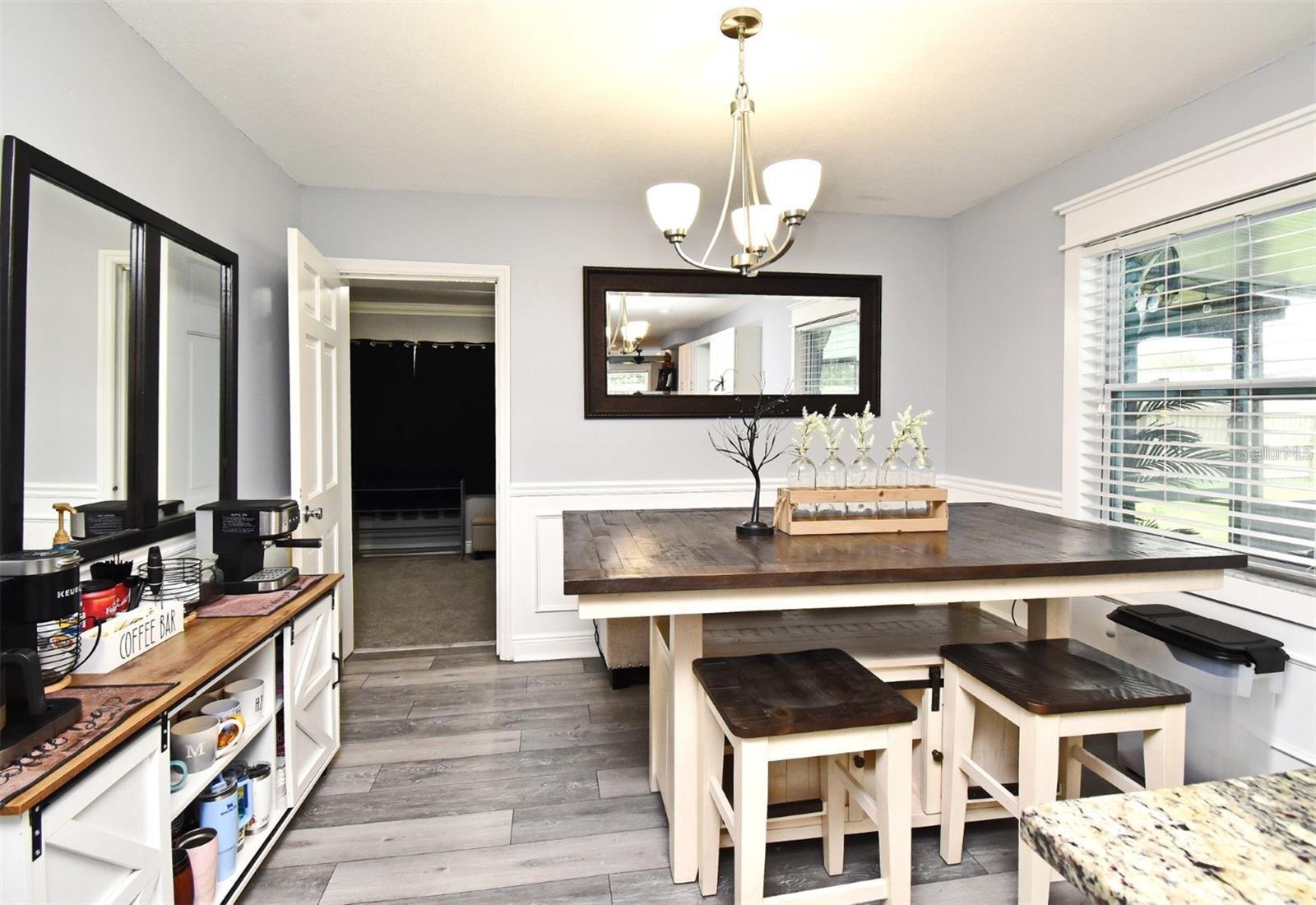 Image 20 of 44 For 118 Aldean Drive