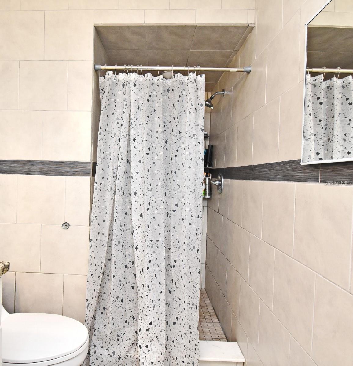 Image 34 of 44 For 118 Aldean Drive