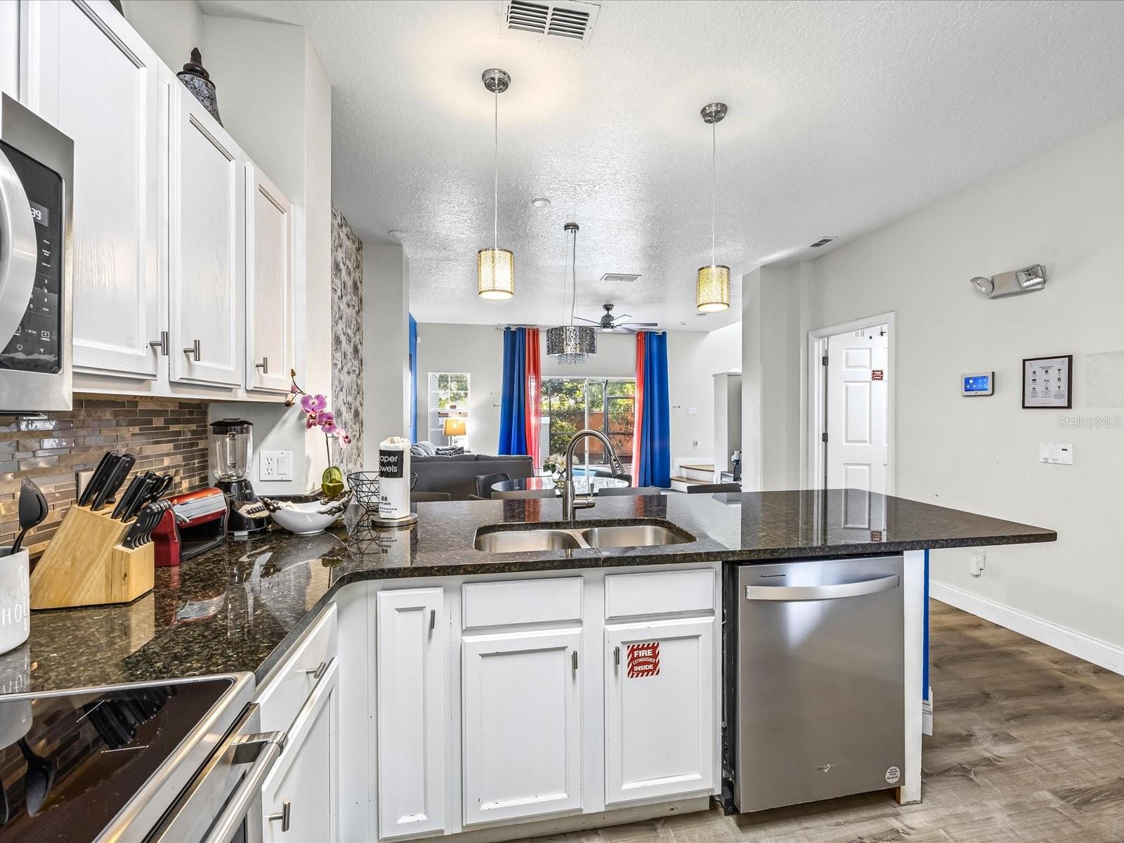 Image 9 of 29 For 4536 Alberto Circle