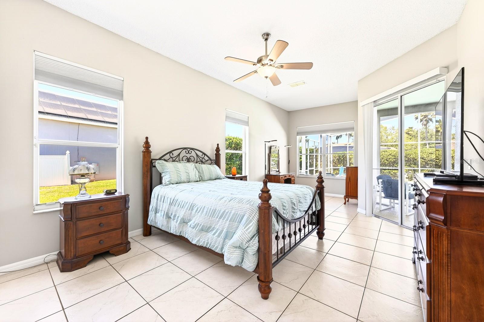 Image 15 of 46 For 129 Ballyshannon Drive