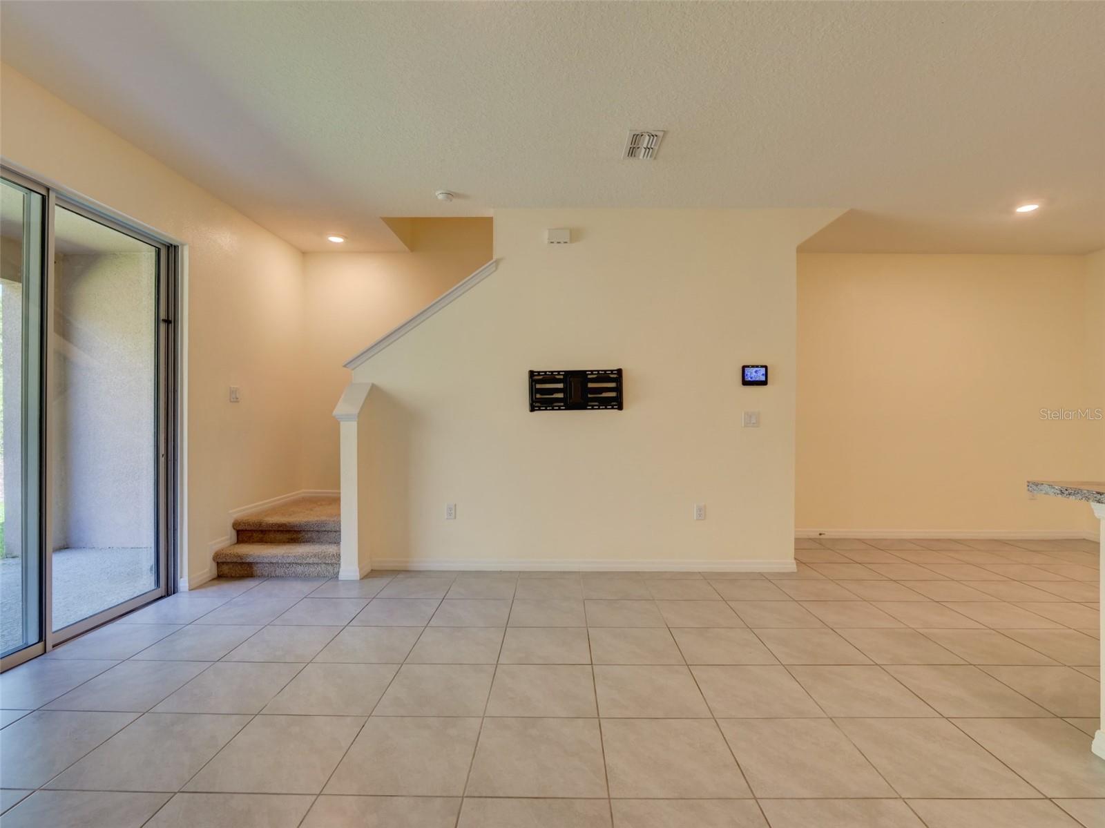 Image 11 of 46 For 1289 Yellow Finch Drive