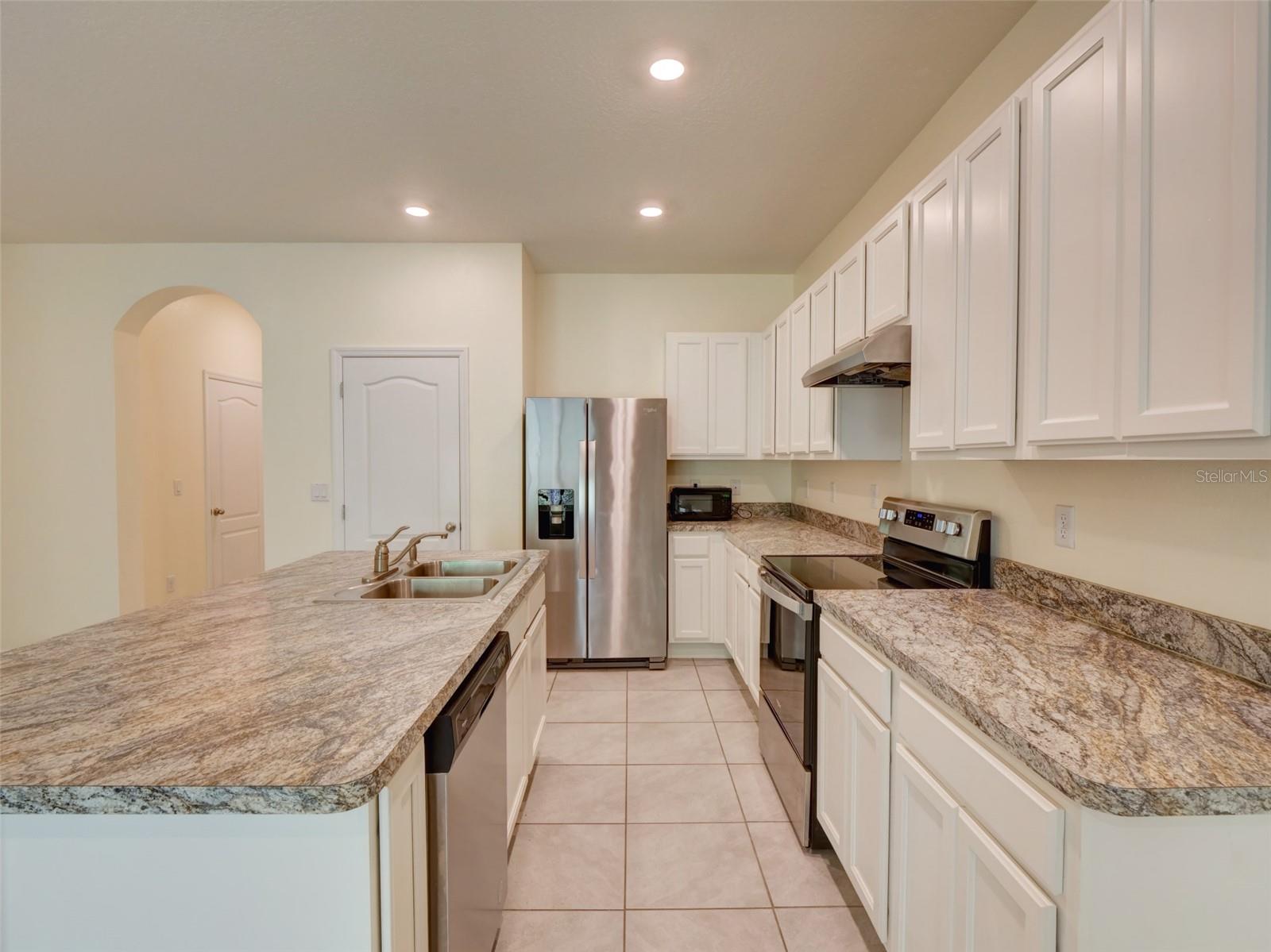 Image 17 of 46 For 1289 Yellow Finch Drive