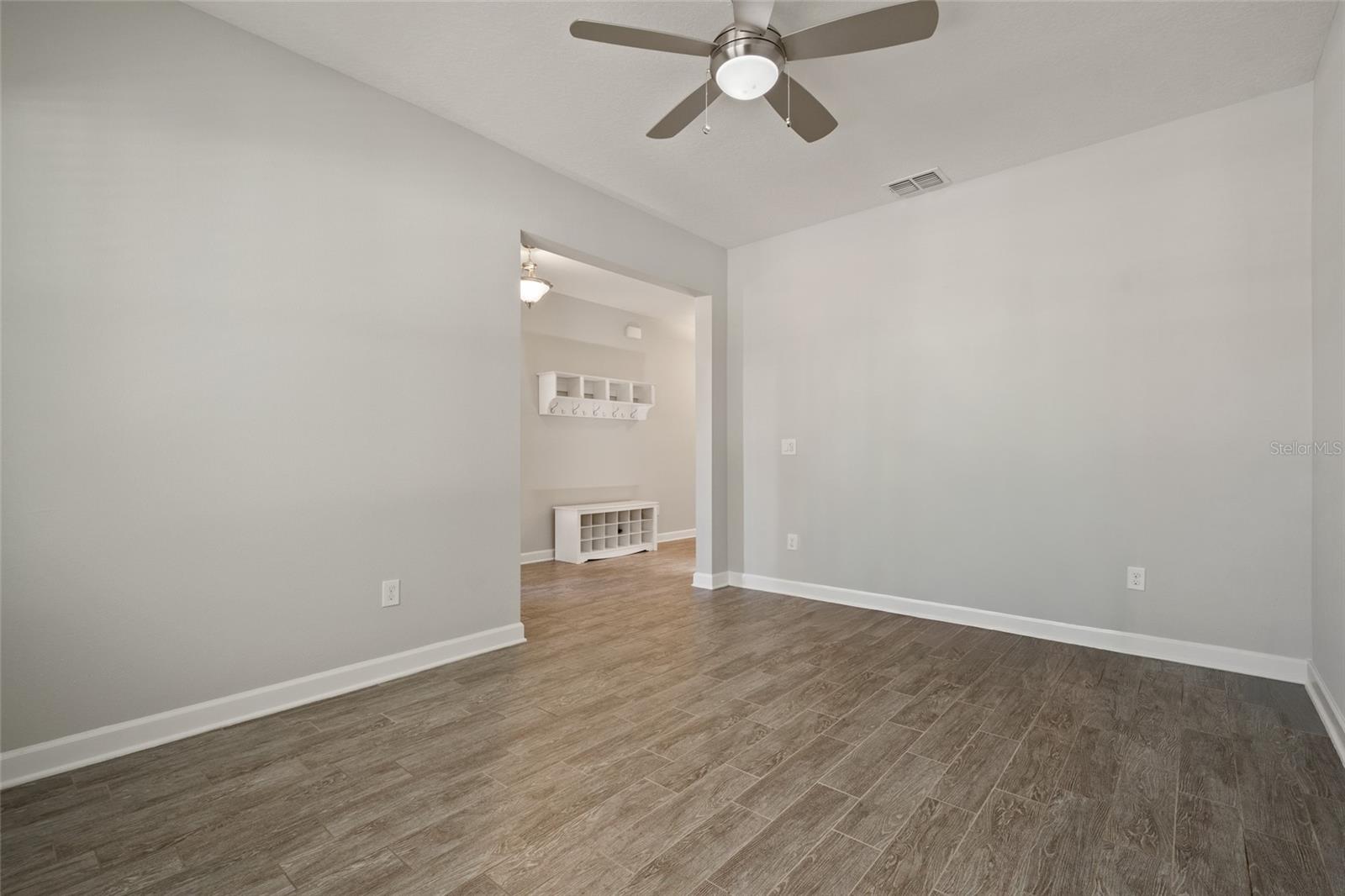 Image 11 of 66 For 7619 Loon Avenue