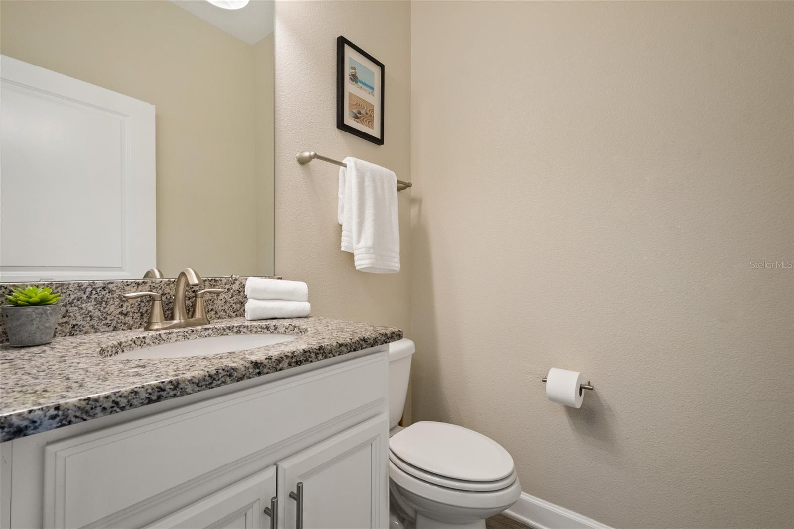 Image 12 of 66 For 7619 Loon Avenue