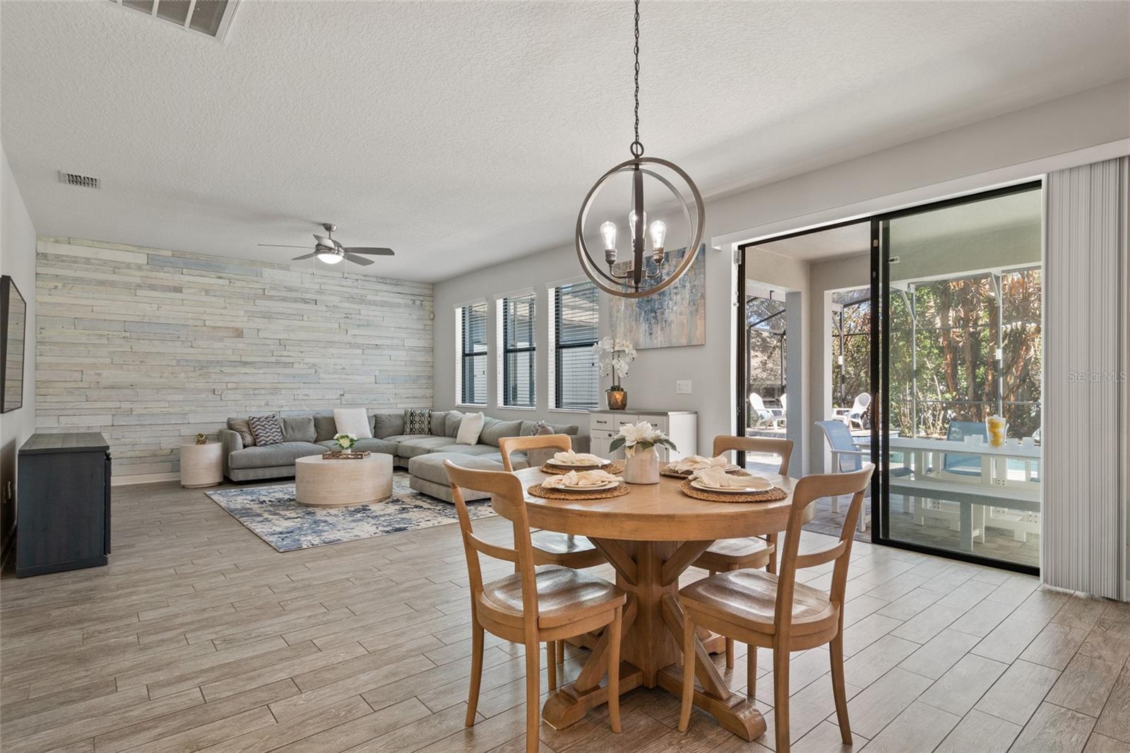 Image 25 of 66 For 7619 Loon Avenue