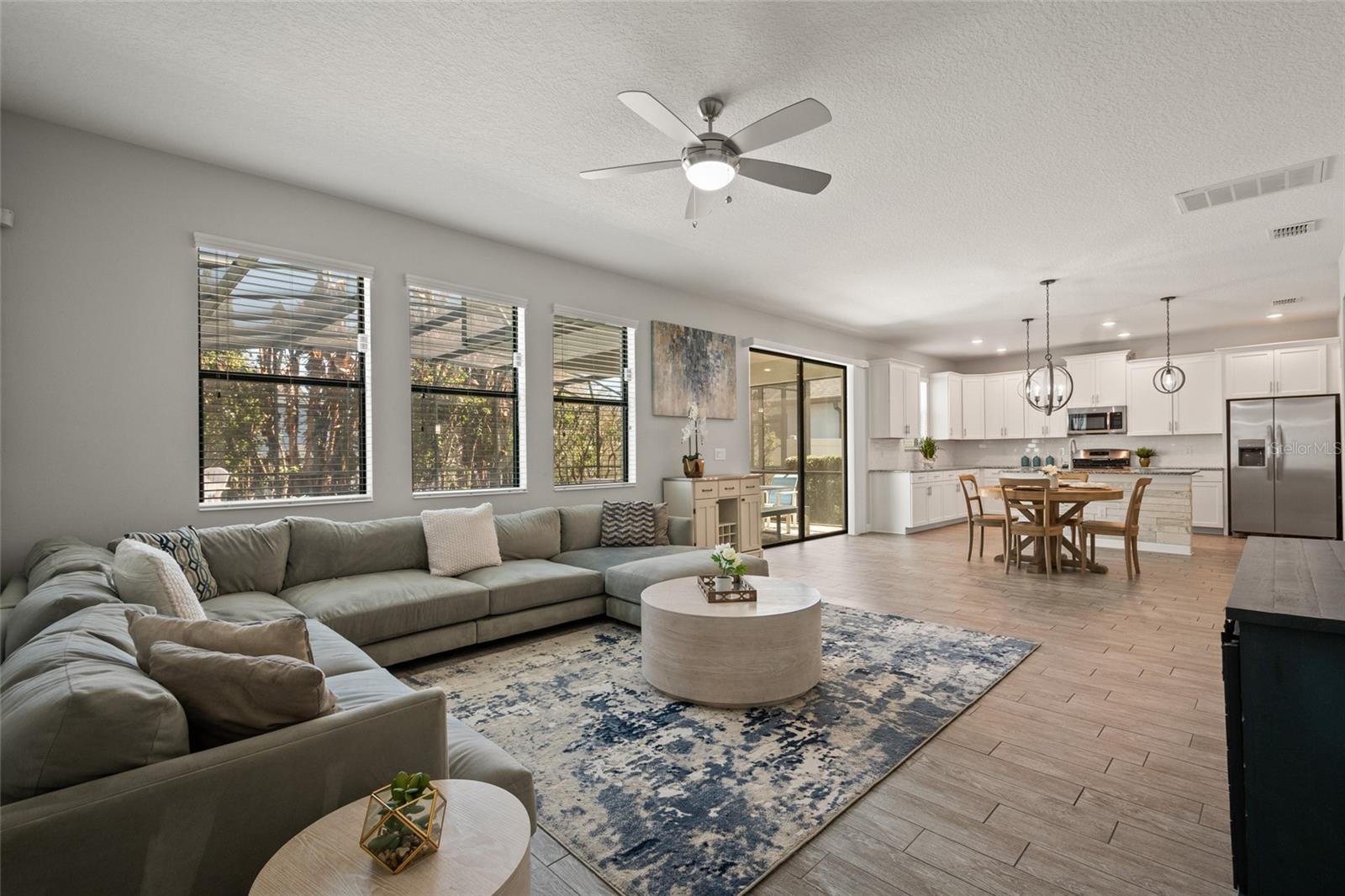 Image 29 of 66 For 7619 Loon Avenue