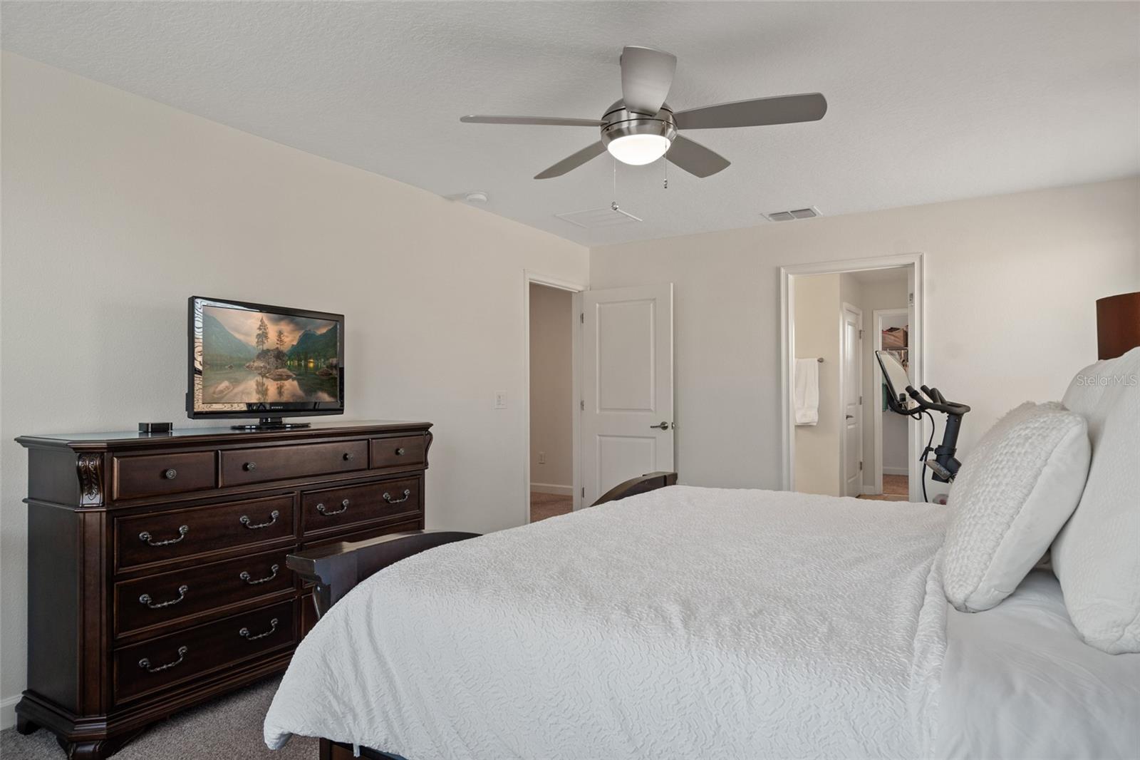 Image 44 of 66 For 7619 Loon Avenue