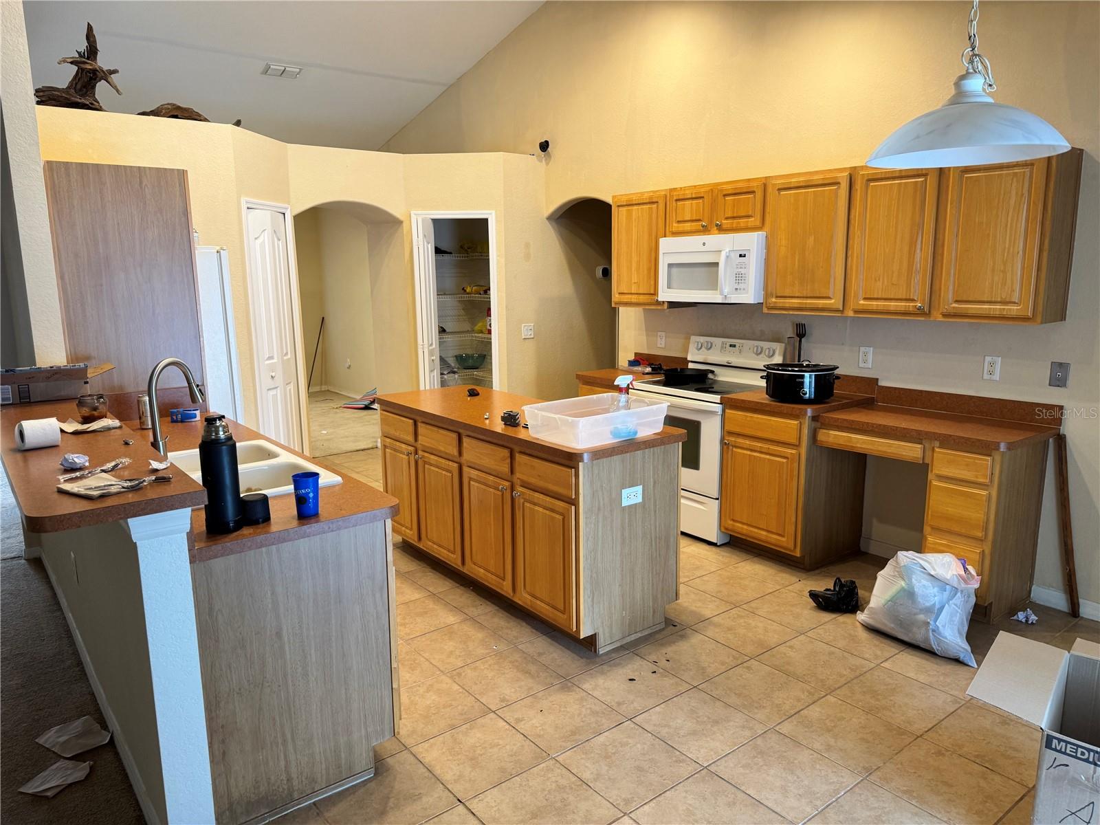 Image 18 of 64 For 12055 Robina Road